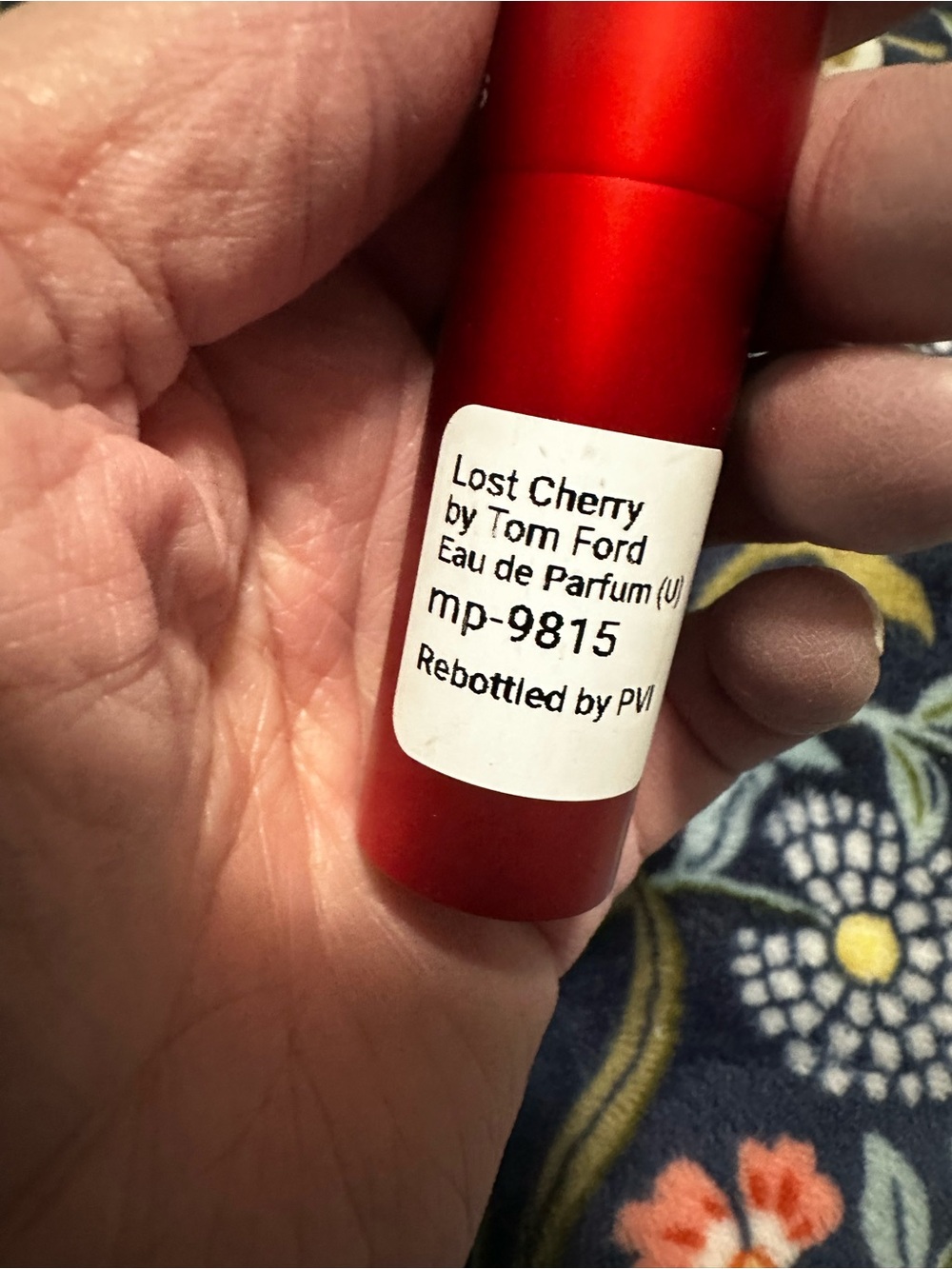 Tom Ford Lost Cherry EDP travel spray - Picture 2 of 5